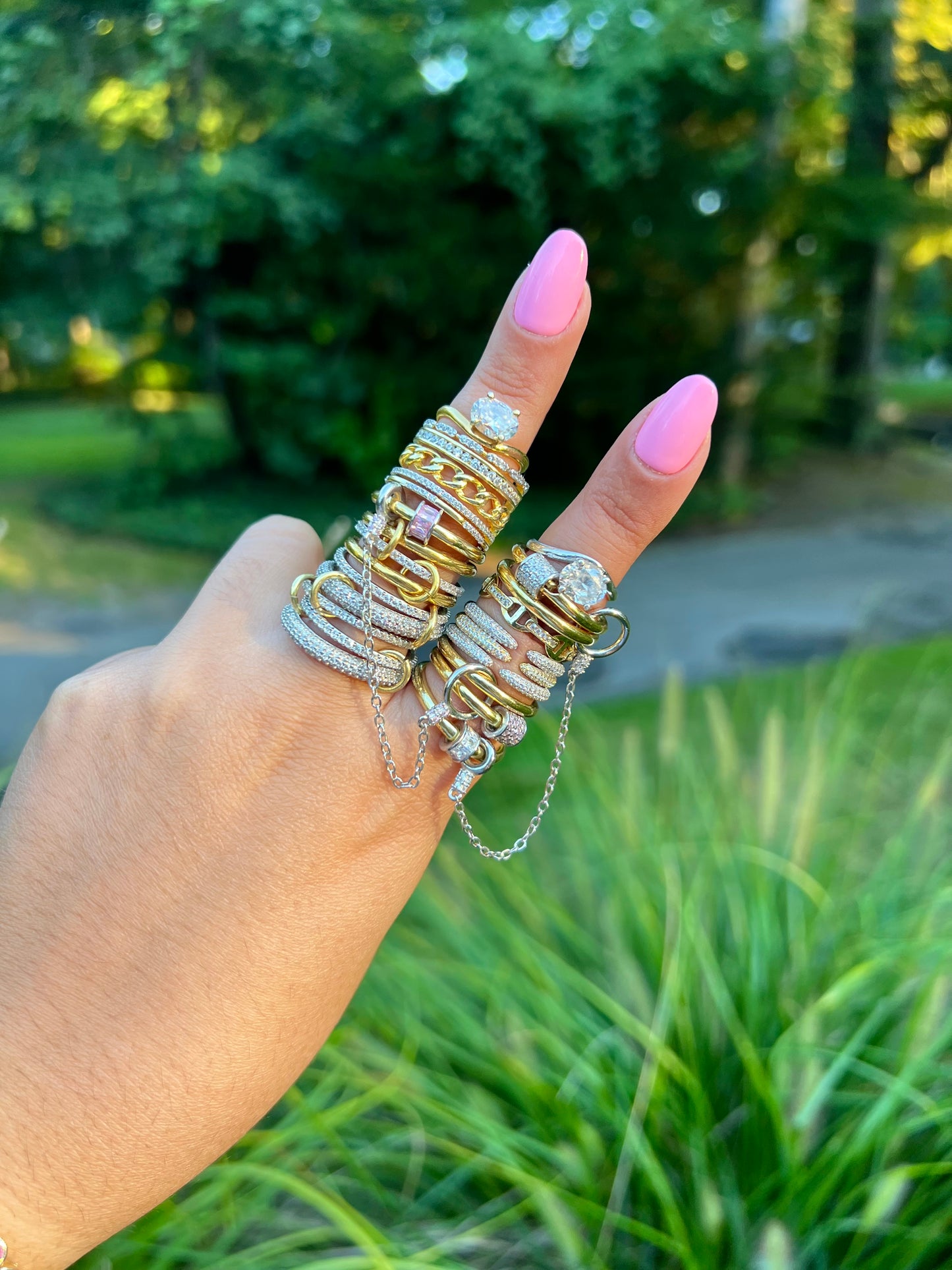 Oval Solitaire Wave Ring