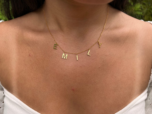 Hanging Name Necklace without Stones