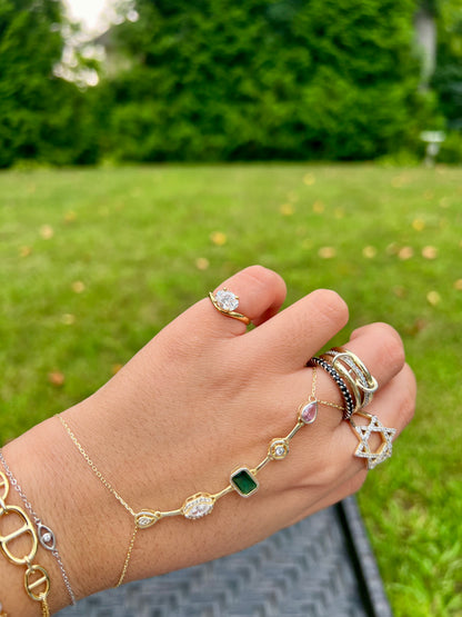 Oval Solitaire Wave Ring